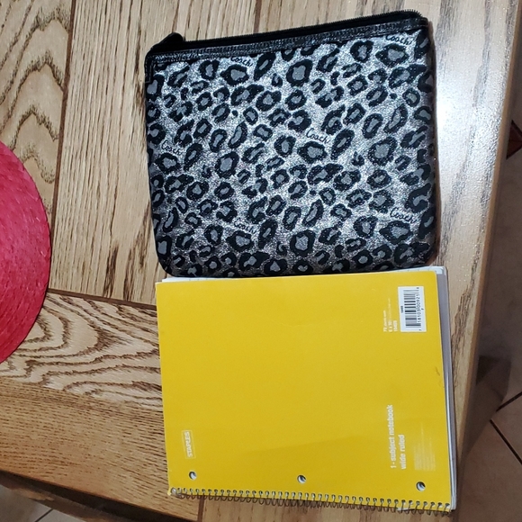 Coach bag for a tablet - Picture 5 of 5